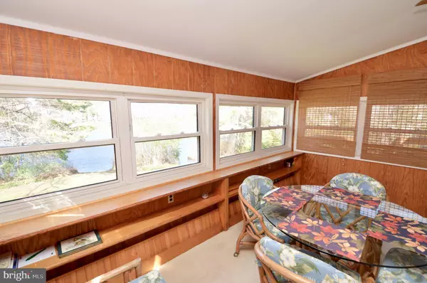 10 SPEARHEAD TRL, Shamong, NJ 08088