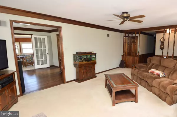 10 SPEARHEAD TRL, Shamong, NJ 08088