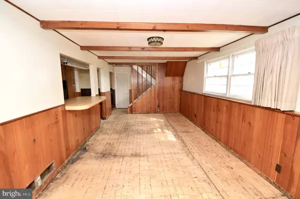 2264 NORWOOD AVE, Pennsauken, NJ 08110