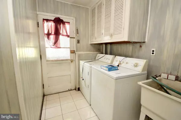 2264 NORWOOD AVE, Pennsauken, NJ 08110