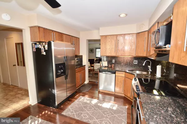 210 CHANTICLEER, Cherry Hill, NJ 08003