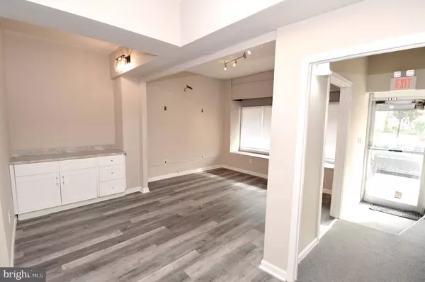 609 WHITE HORSE PIKE, Haddon Township, NJ 08107