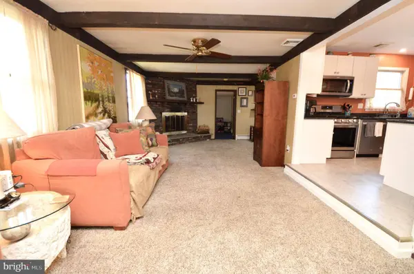 207 PHILLIPS AVE, Magnolia, NJ 08049