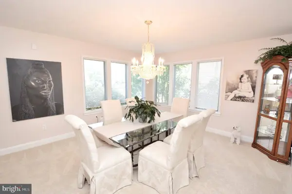 107 E LAKE BLVD, Medford, NJ 08055