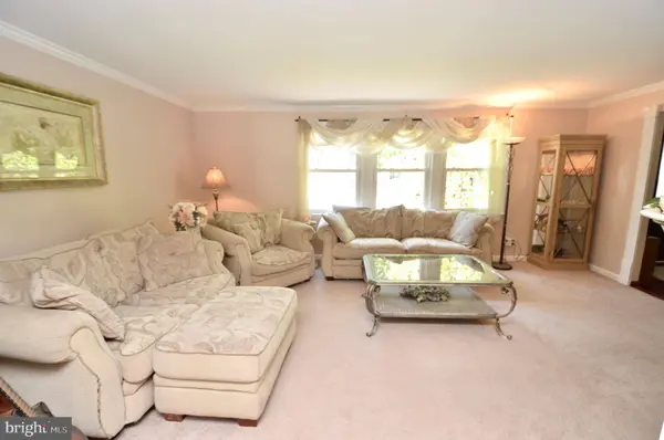 423 OLD ORCHARD RD, Cherry Hill, NJ 08003