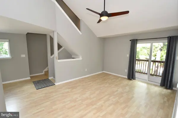 340 WOODLAKE DR, Marlton, NJ 08053