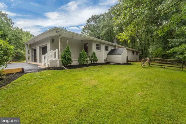 101 ARTHUR AVE, Chesilhurst, NJ 08089