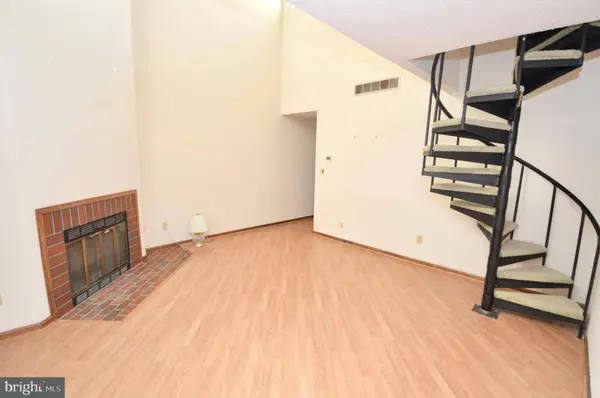 279 TAVISTOCK, Cherry Hill, NJ 08034