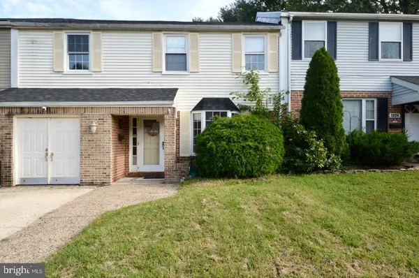 1826 EDGEWOOD PL