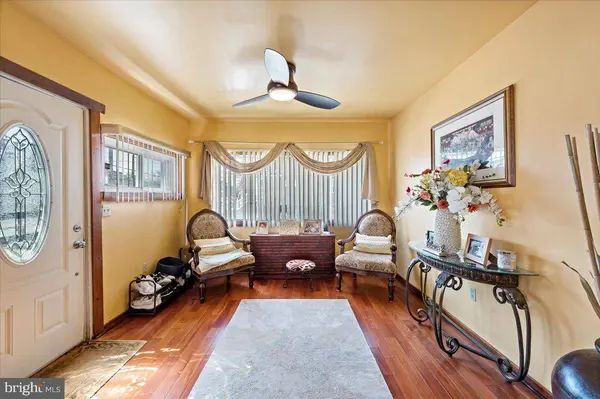 719 FERN ST, Lansdowne, PA 19050