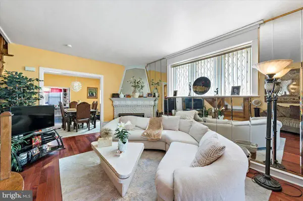 719 FERN ST, Lansdowne, PA 19050