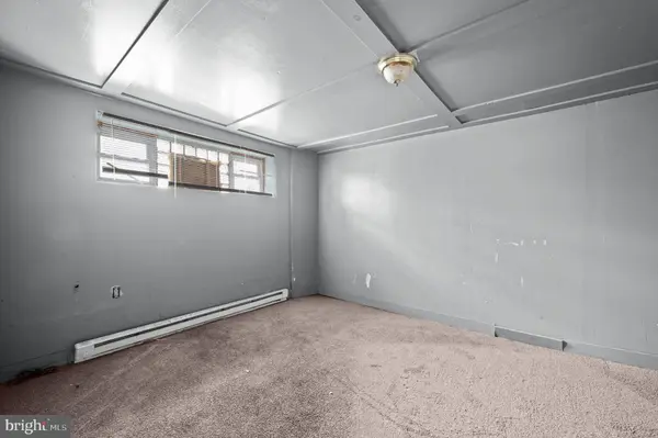 5819 THEODORE ST, Philadelphia, PA 19143