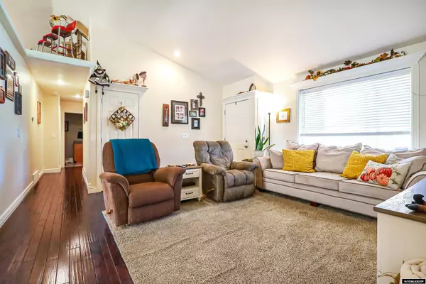 803 7th Street, Evanston, WY 82930-0000