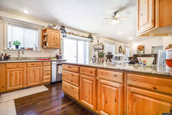 803 7th Street, Evanston, WY 82930-0000