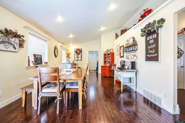 803 7th Street, Evanston, WY 82930-0000