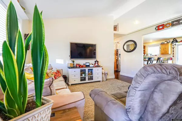 803 7th Street, Evanston, WY 82930-0000