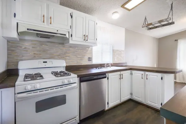 79 N ATHERTON WAY, Layton, UT 84041