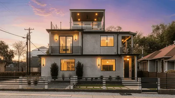 Now Debuting: Electric at The Johanna Collection | 107A W Johanna St.