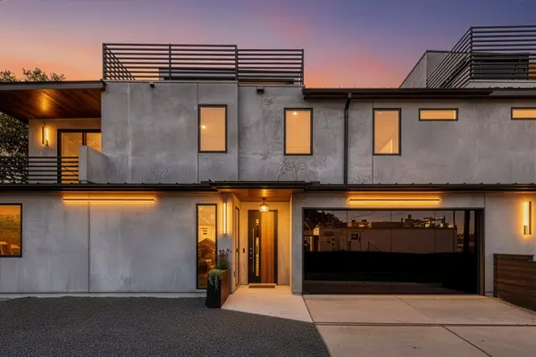 107 Johanna St W #B, Austin, TX 78704-4264