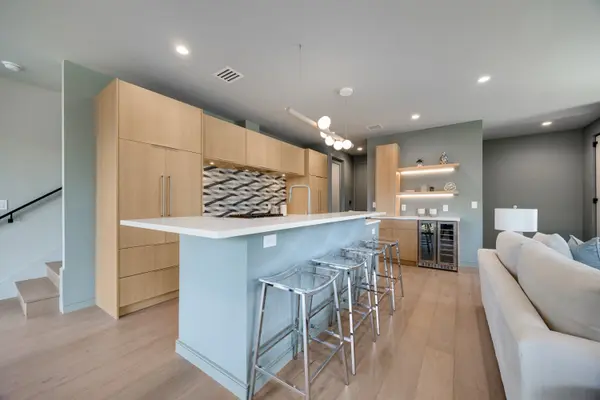107 Johanna St W #B, Austin, TX 78704-4264