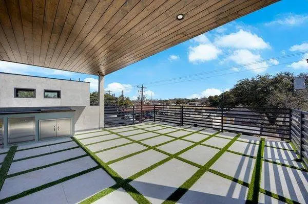 107 W Johanna ST #B, Austin, TX 78704