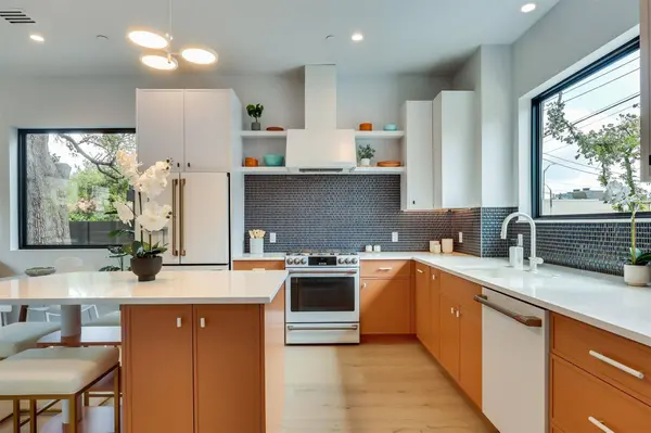 107 W Johanna ST #C, Austin, TX 78704