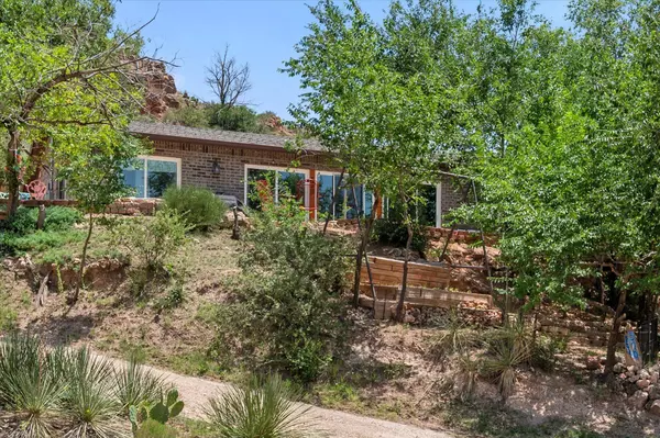 Comanche Drive, Buffalo Springs, TX 79404