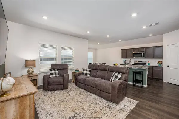 1007 Stockyard Street, Royse City, TX 75189