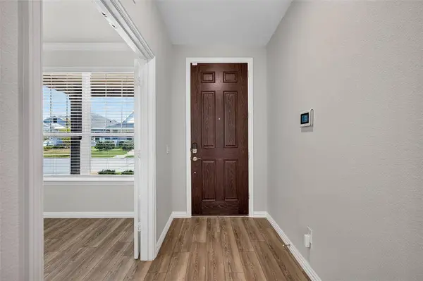 8715 Royal Star Road, Rowlett, TX 75089