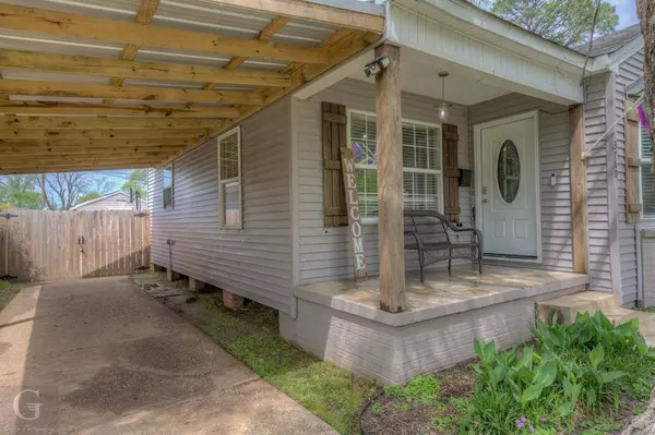 3760 Greenway Place, Shreveport, LA 71105