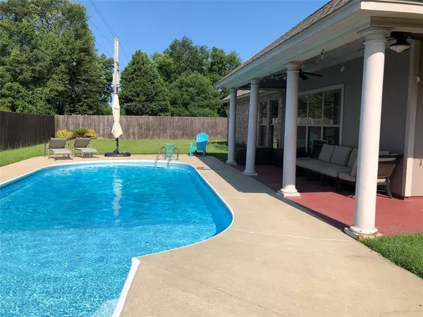 285 Montrose Place, Bossier City, LA 71111