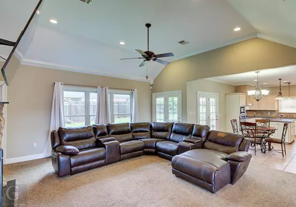 55 Fairway Circle, Haughton, LA 71037