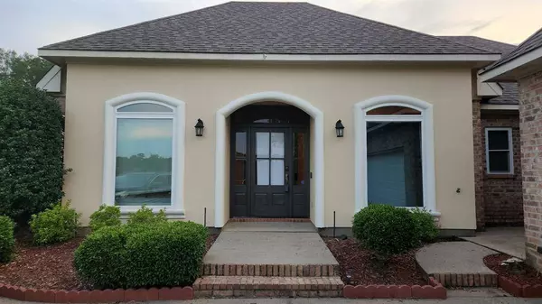 55 Fairway Circle, Haughton, LA 71037