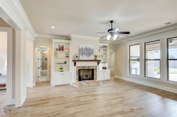 250 Piccadilly Circle, Bossier City, LA 71111