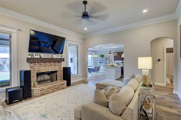 800 Durango Drive, Bossier City, LA 71111