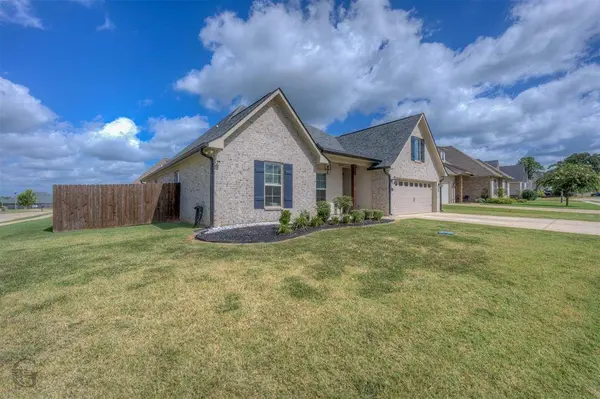 31 Crowder Drive, Benton, LA 71006