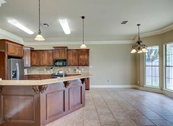 403 Half Moon Lane, Bossier City, LA 71111