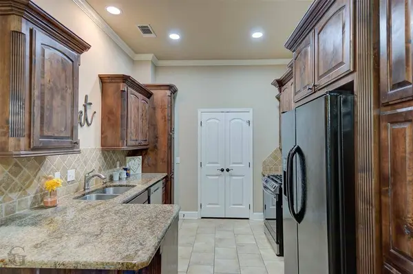 1808 Wild Rose, Bossier City, LA 71112