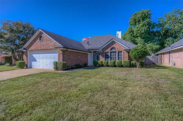 6018 Sandalwood Drive, Bossier City, LA 71111