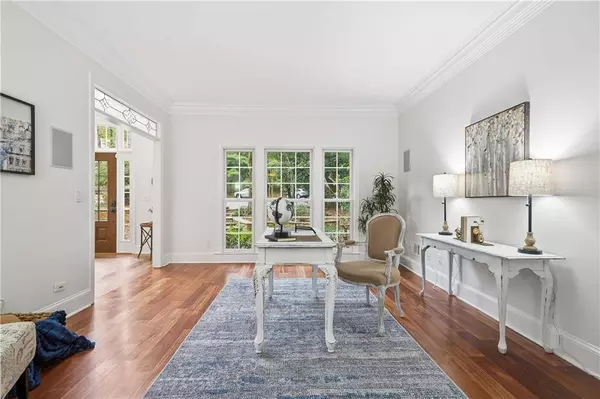 570 Wheatridge BLF, Roswell, GA 30075