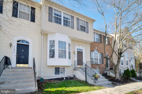43055 CANDLEWICK SQ, Leesburg, VA 20176