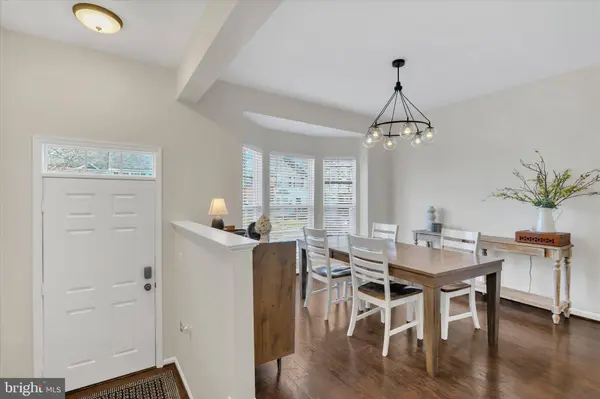 43055 CANDLEWICK SQ, Leesburg, VA 20176