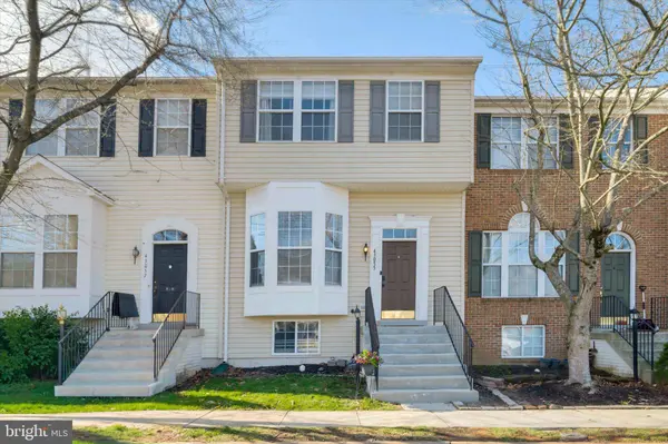 43055 CANDLEWICK SQ, Leesburg, VA 20176