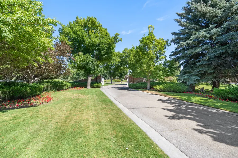 2120 N 6000 W, Rexburg, ID 83440-3039