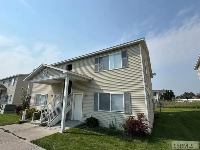 858 Anne St, Rexburg, ID 83440-5200