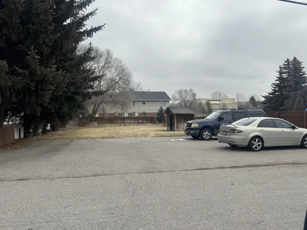 236 N 3rd E, Rexburg, ID 83440-1660