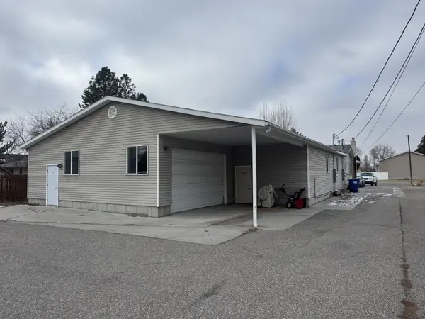 236 N 3rd E, Rexburg, ID 83440-1660