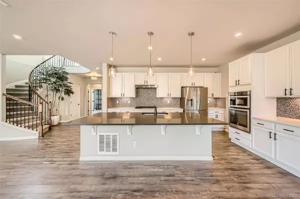 1715 Pioneer CIR, Lafayette, CO 80026