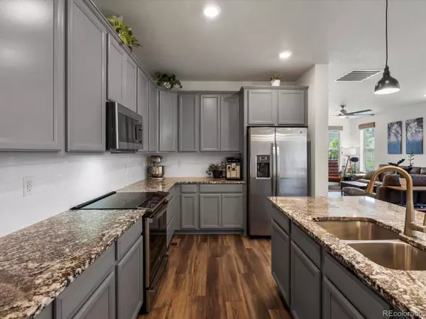 7782 Plateau Creek LN, Littleton, CO 80125