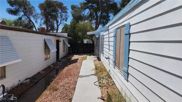 3717 Casey DR, Las Vegas, NV 89120